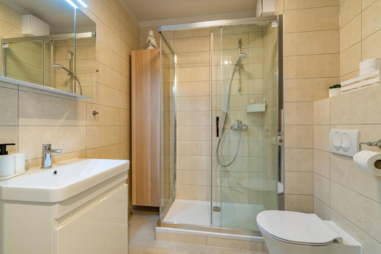 Flexible Selfcheckins 25 - Zagreb - Garage - Loggia - New - Luxury Apartment ภายนอก รูปภาพ