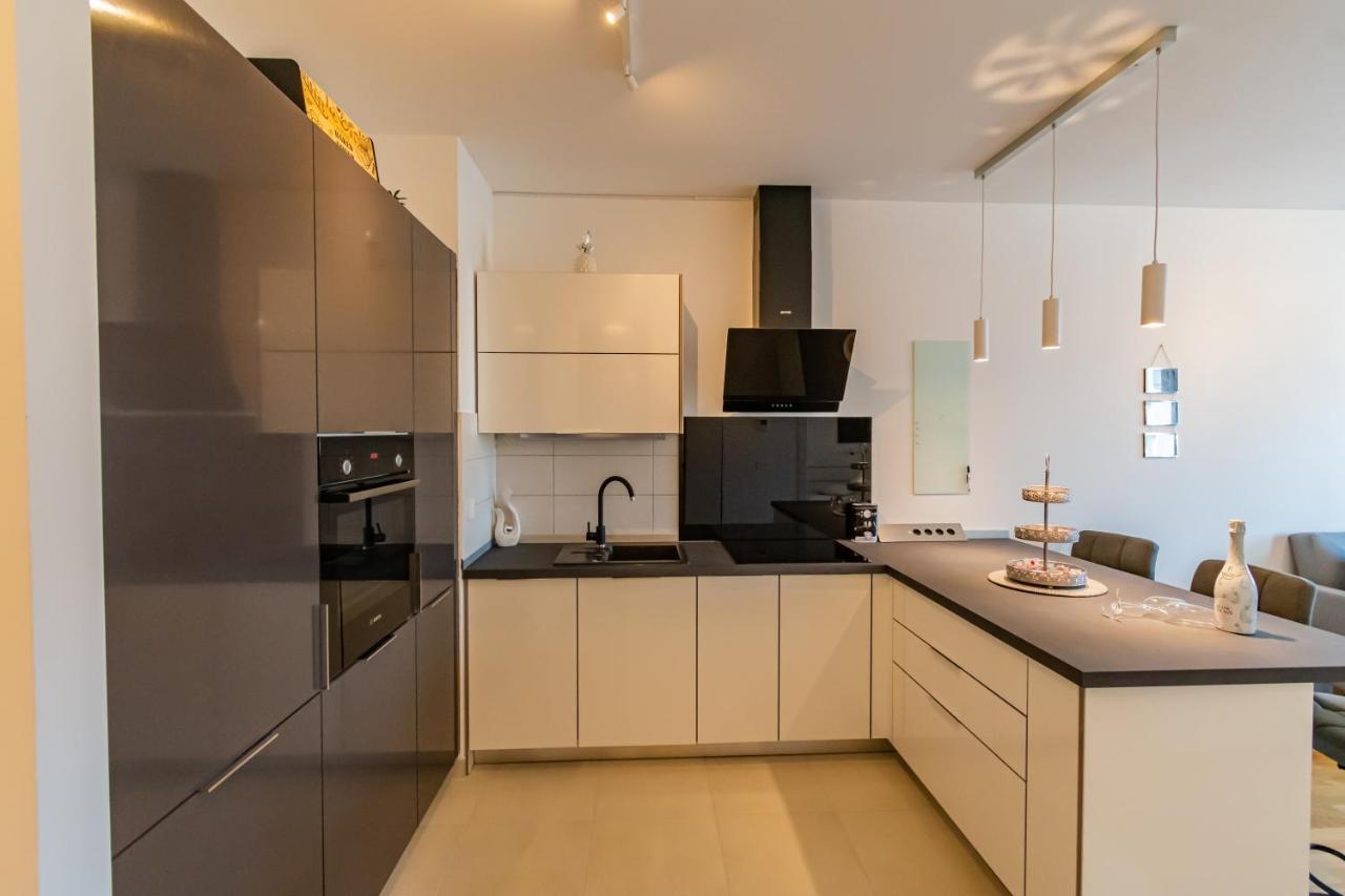 Flexible Selfcheckins 25 - Zagreb - Garage - Loggia - New - Luxury Apartment ภายนอก รูปภาพ