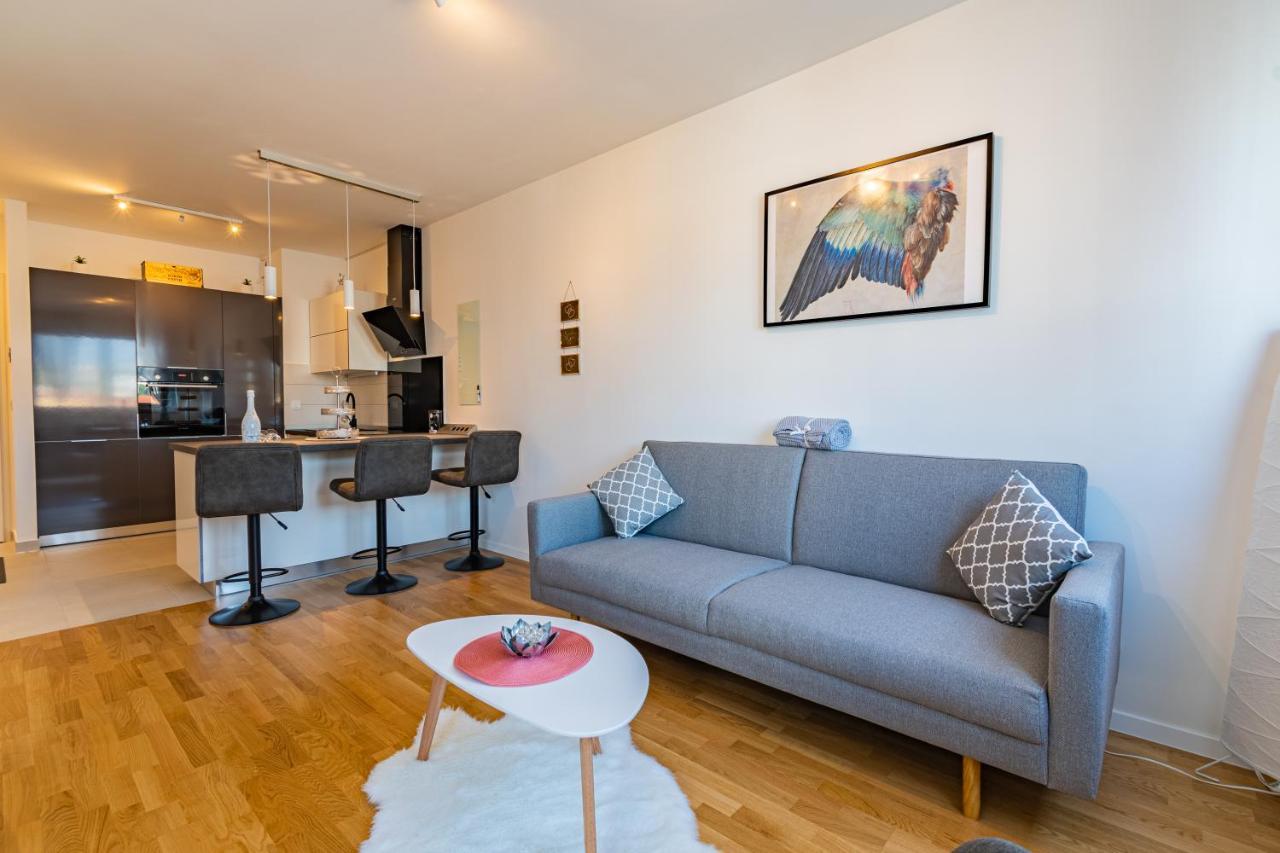 Flexible Selfcheckins 25 - Zagreb - Garage - Loggia - New - Luxury Apartment ภายนอก รูปภาพ